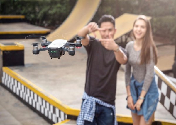 DJI_Spark_selfie