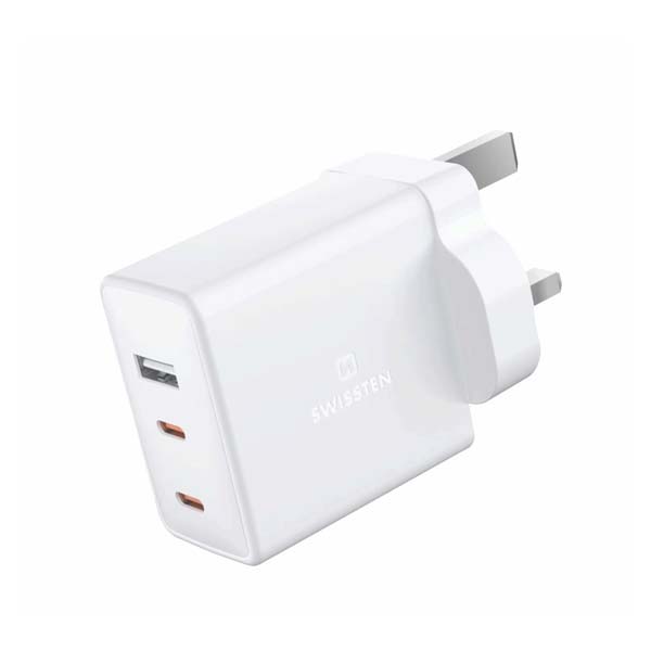 Swissten síťový adaptér GaN 2x USB-C + 1x USB 70W pre UK zásuvku, bílý Swissten síťový adaptér GaN 2x USB-C + 1x USB 70W pre UK zásuvku, bílý