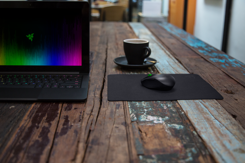 Herní podložka pod myš Razer Goliathus Mobile (Stealth Edition) Herní podložka pod myš Razer Goliathus Mobile (Stealth Edition)