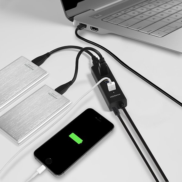 AXAGON HUE-S2BL 4x USB 3.0 hub s podporou rychlonabíjení + síťový adaptér