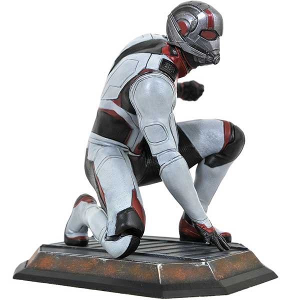 Figurka Avengers: Endgame Ant Man Gallery Diorama