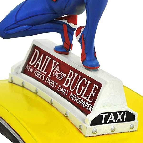 Figurka Marvel Video Game Gallery Spider Man on Taxi PVC Diorama