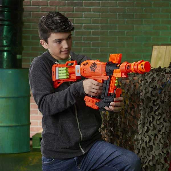 Nerf Nailbiter Zoom and Doom Zombie Strike Blaster