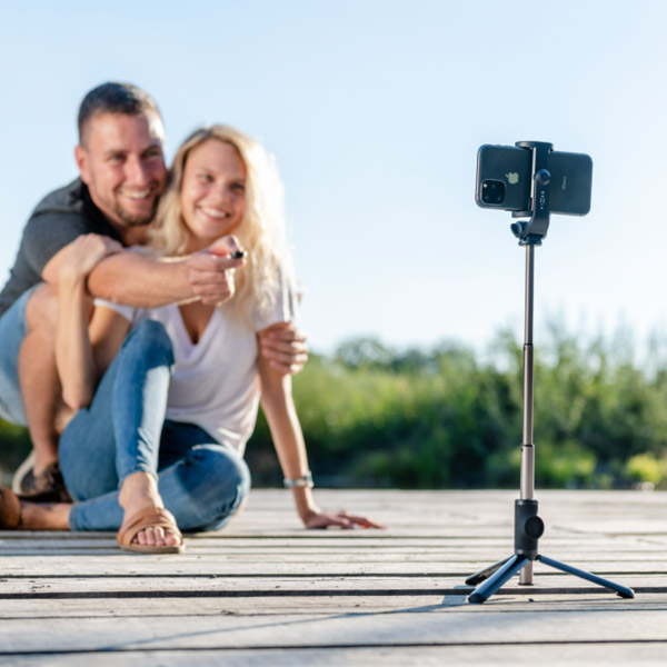 FIXED Snap Selfie Tyč s tripodem a bezdrátovou spouští, 1/4" závit, černá