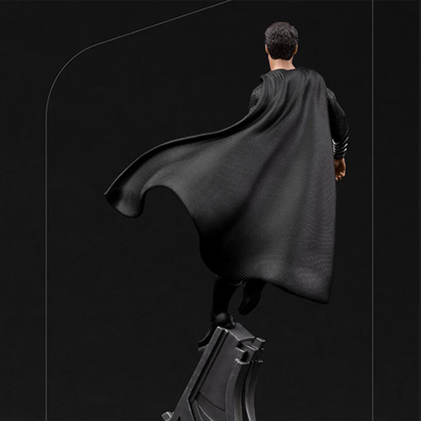 Soška Justice League Superman Art Scale 1/10 (DC)