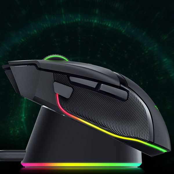 Nabíjecí stanice a kroužek Razer Mouse Dock Pro pro bezkabelové nabíjení herí myši