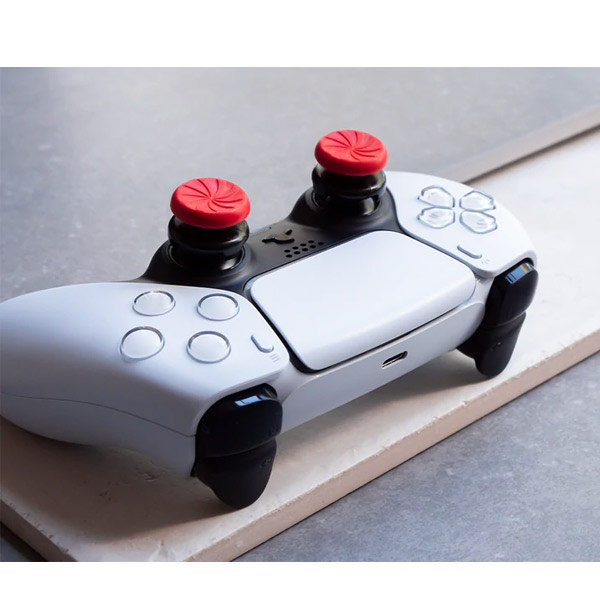 Kontrolfreek FPS Freek Inferno - PS5/PS4 (4 prong) Kontrolfreek FPS Freek Inferno - PS5/PS4 (4 prong)