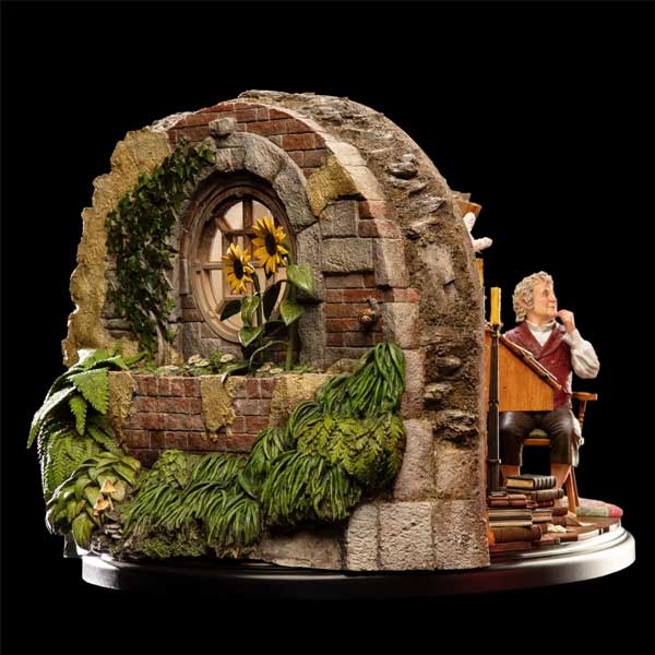 Socha Bilbo Baggins in Bag End Limited Edition (Lord of The Rings) Socha Bilbo Baggins in Bag End Limited Edition (Lord of The Rings)