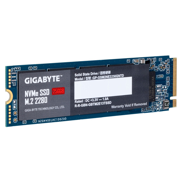 Gigabyte 256 GB NVMe SSD, M.2, (1700 MB/s, 1100 MB/s) Gigabyte 256 GB NVMe SSD, M.2, (1700 MB/s, 1100 MB/s)