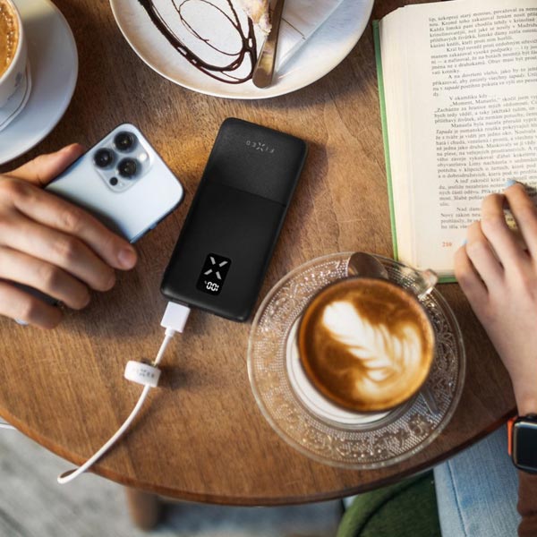 FIXED Powerbanka Zen 10 s LCD displejem a výstupem PD 20W, 10 000 mAh, černá FIXED Powerbanka Zen 10 s LCD displejem a výstupem PD 20W, 10 000 mAh, černá