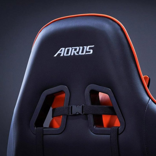 Gigabyte herné kreslo AORUS AGC310 Gigabyte herné kreslo AORUS AGC310