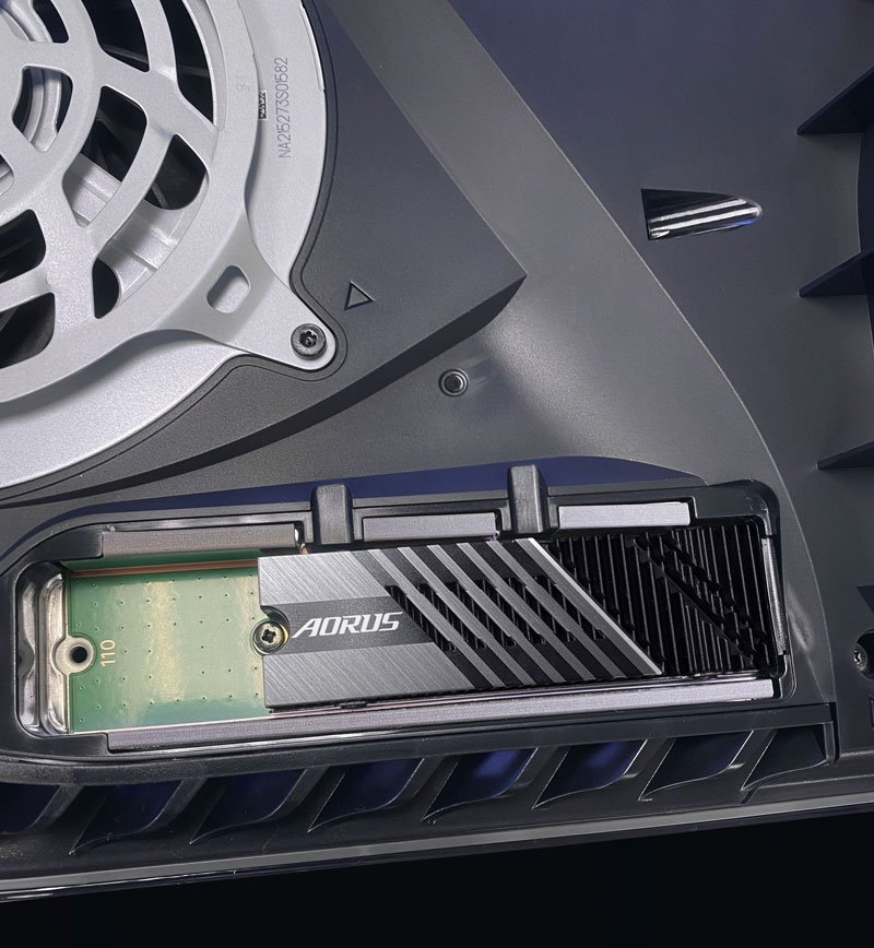 Gigabyte AORUS 7300 SSD 2TB M.2 NVMe Gen4 (PS5 Ready) 7300/6850 MBps Gigabyte AORUS 7300 SSD 2TB M.2 NVMe Gen4 (PS5 Ready) 7300/6850 MBps