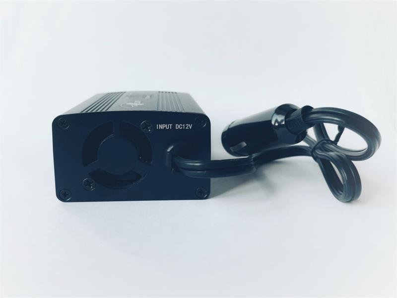 EUROCASE měnič napětí DC/AC, 12V/230V, 150W, USB 2*5V/500mA, autozástrčka (MT-MX150) EUROCASE měnič napětí DC/AC, 12V/230V, 150W, USB 2*5V/500mA, autozástrčka (MT-MX150)