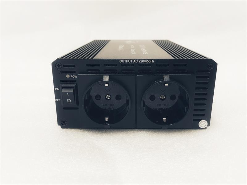 EUROCASE měnič napětí DC/AC DY-1000-12, 12V/230V, 1000W (MT-MX1000) EUROCASE měnič napětí DC/AC DY-1000-12, 12V/230V, 1000W (MT-MX1000)