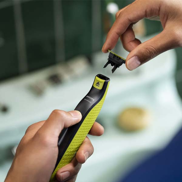 Philips OneBlade, QP2724/30, zastrihávač fúzov Philips OneBlade, QP2724/30, zastrihávač fúzov