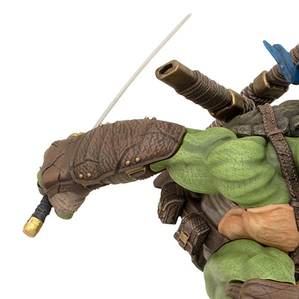 Soška Teenage Mutant Ninja Turtle: Leonardo 23 cm Soška Teenage Mutant Ninja Turtle: Leonardo 23 cm