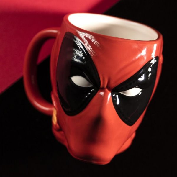 Hrnek Deadpool (Marvel)