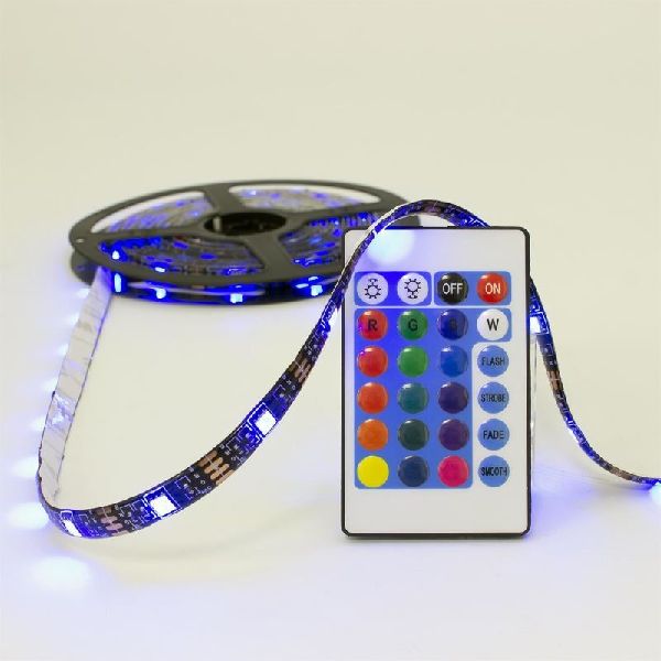 White Shark LED pásek s dálkovým ovládáním, HELIOS-3 RGB, 3 m White Shark LED pásek s dálkovým ovládáním, HELIOS-3 RGB, 3 m