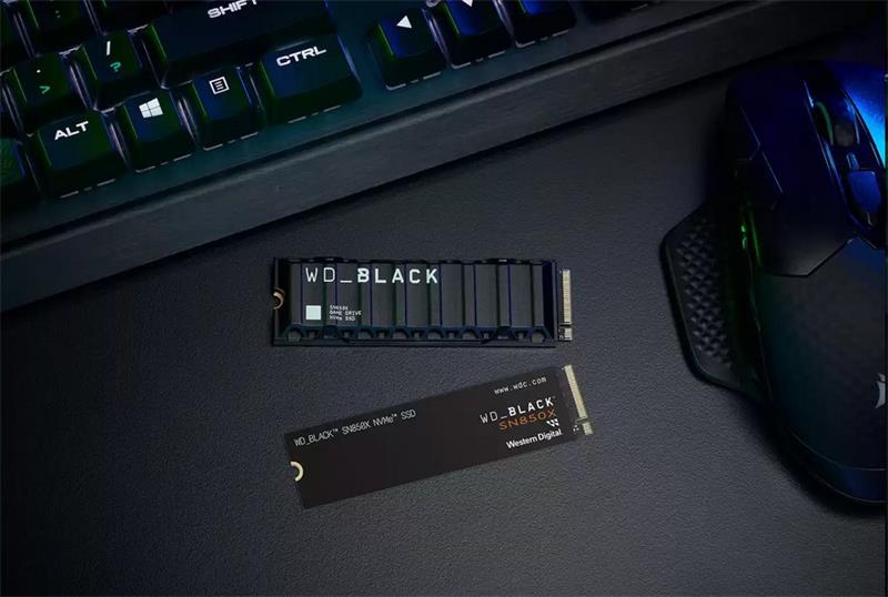 WD Black SN850X SSD 4TB M.2 NVMe Gen4 7300/6600 MBps with Heatsink (PS5 ready) WD Black SN850X SSD 4TB M.2 NVMe Gen4 7300/6600 MBps with Heatsink (PS5 ready)