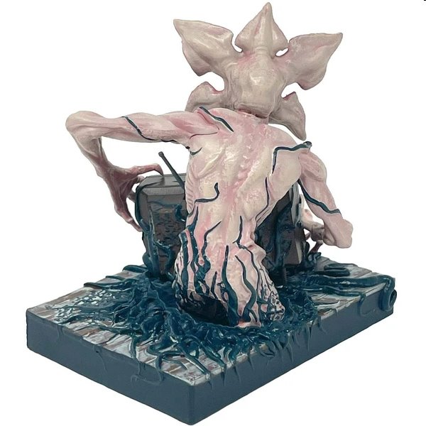 Dárkový box Stranger Things Netflix & Chill Gift Box