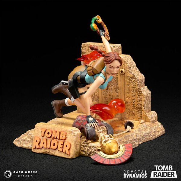 Figurka Tomb Raider Lara Croft 16 cm Figurka Tomb Raider Lara Croft 16 cm