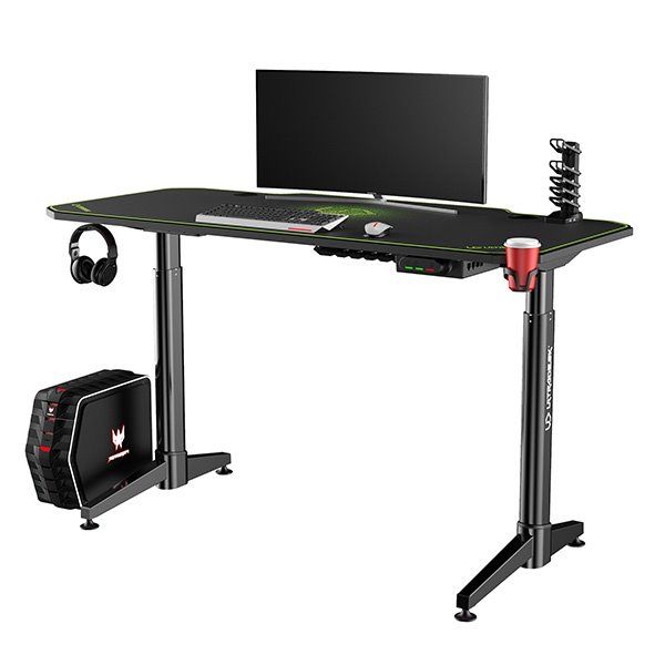 ULTRADESK herní stůl LEVEL GREEN, 140x66 cm, 72-124 cm, elektricky nastaviteľná výška, s XXL podložkou pod myš ULTRADESK herní stůl LEVEL GREEN, 140x66 cm, 72-124 cm, elektricky nastaviteľná výška, s XXL podložkou pod myš