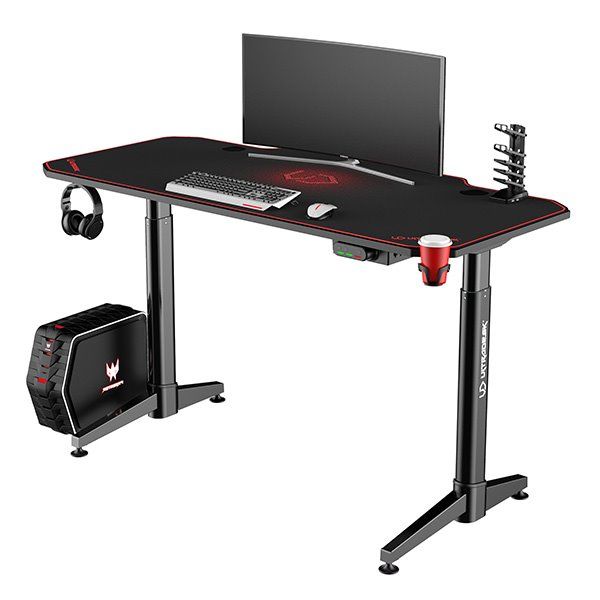 ULTRADESK herní stůl LEVEL RED, 140x66 cm, 72-124 cm, elektricky nastaviteľná výška, s XXL podložkou pod myš ULTRADESK herní stůl LEVEL RED, 140x66 cm, 72-124 cm, elektricky nastaviteľná výška, s XXL podložkou pod myš