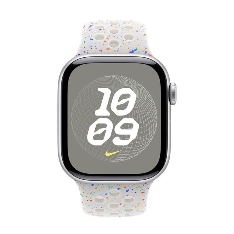 Apple Watch 42mm Pure Platinum Nike Sport Band - M/L Apple Watch 42mm Pure Platinum Nike Sport Band - M/L