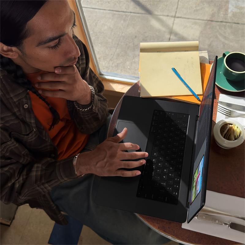 MacBook Pro 16" Apple M3 Max 16C CPU 40C GPU 48GB 1TB Strieborný SK MacBook Pro 16" Apple M3 Max 16C CPU 40C GPU 48GB 1TB Strieborný SK