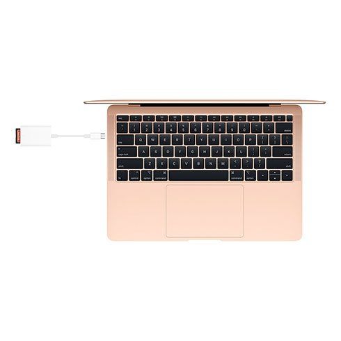 Apple USB-C to SD Card Reader Apple USB-C to SD Card Reader