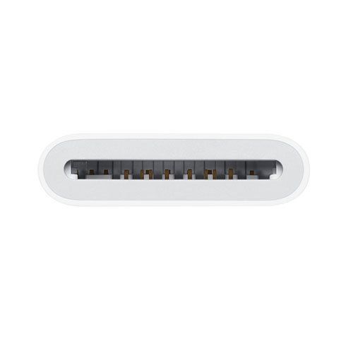 Apple USB-C to SD Card Reader Apple USB-C to SD Card Reader