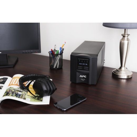 APC Smart-UPS 750 VA LCD 230 V se SmartConnect APC Smart-UPS 750 VA LCD 230 V se SmartConnect