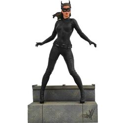 Figurka DC Movie Gallery Dark Knight Rises Catwoman PVC Diorama na playgosmart.cz